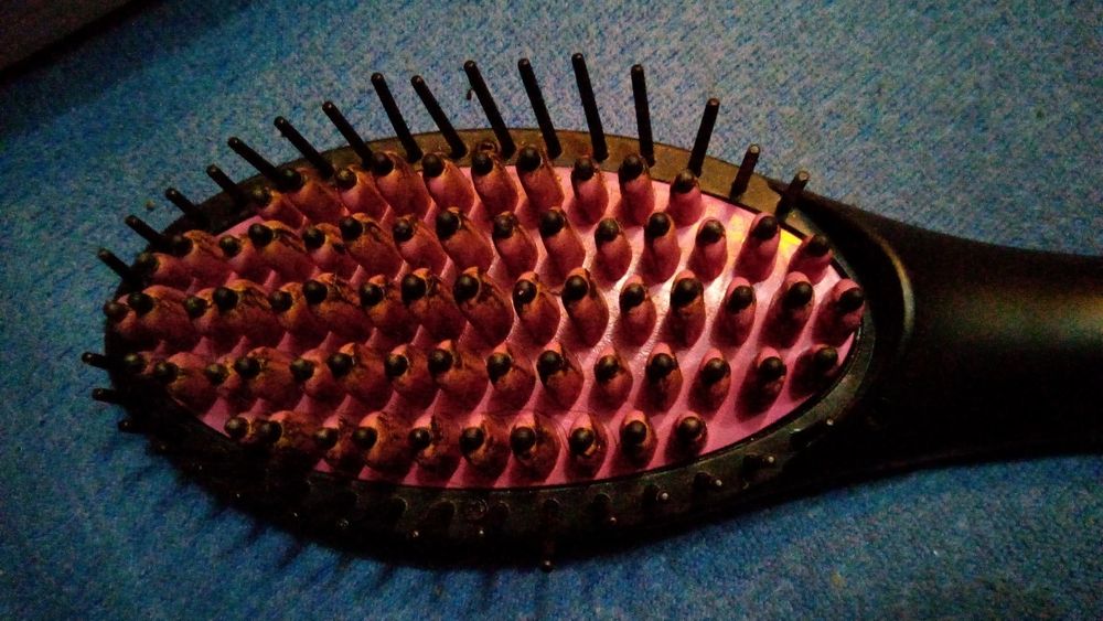 Perie electrica îndreptat par