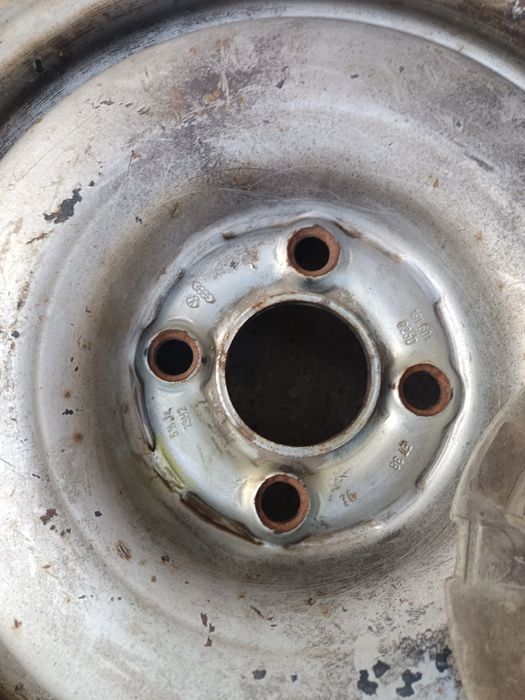 Железные диски на 13