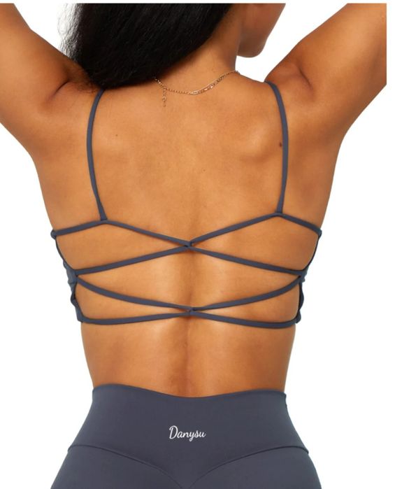 Сутиен ,спортен сутиен