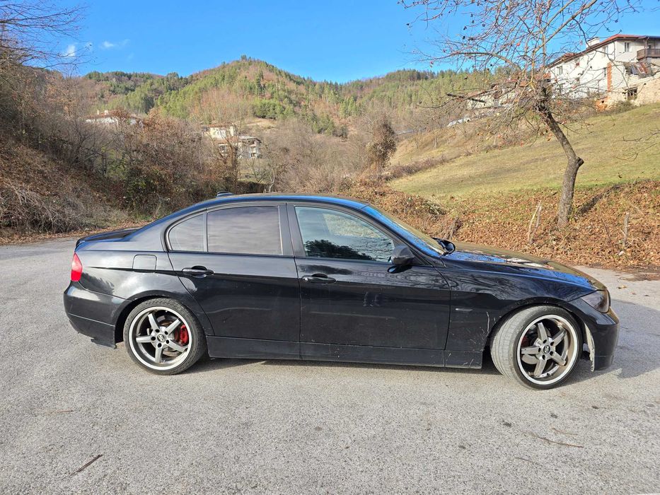 BMW E90 320D 163HP НА ЧАСТИ!!