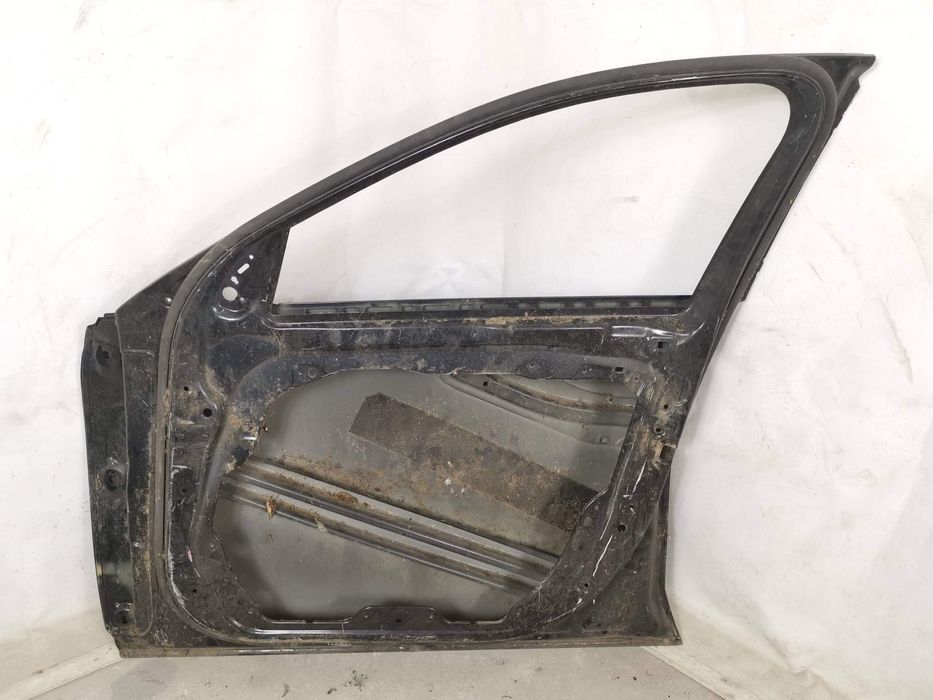 Mercedes-Benz Е-Клас / Mercedes-Benz E-Class [ - ] Оригинална повреден