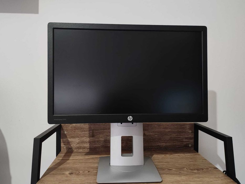 Desktop + monitor + tastatura HP Prodesk 400 G6 SFF  850 RON