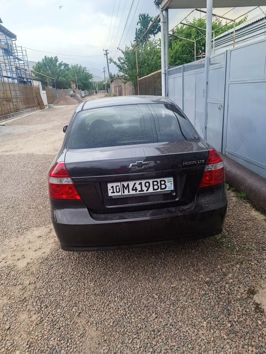 Nexia 3 Avtomat sotiladi