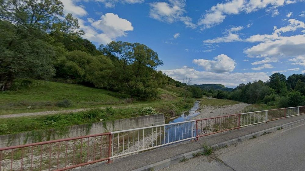 Teren intravilan 2.115 mp - Provița de Sus, Valea Bradului (Prahova)