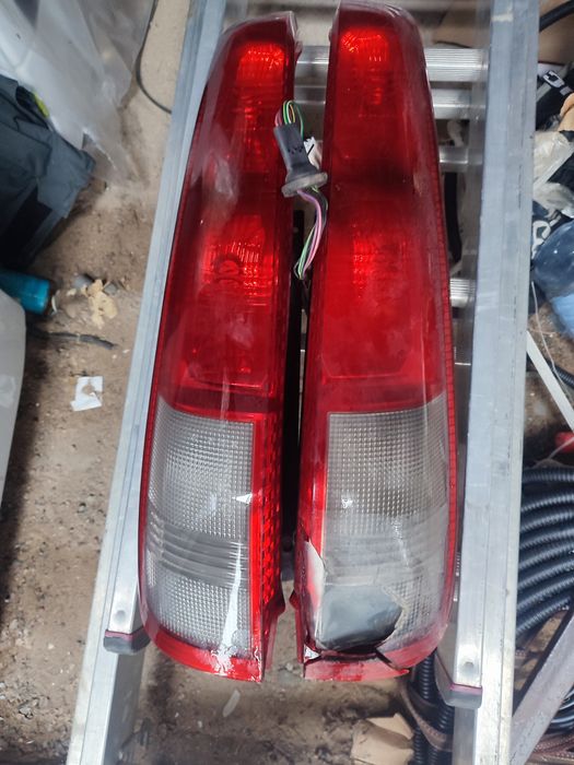 Задние фонари XTRAIL T30