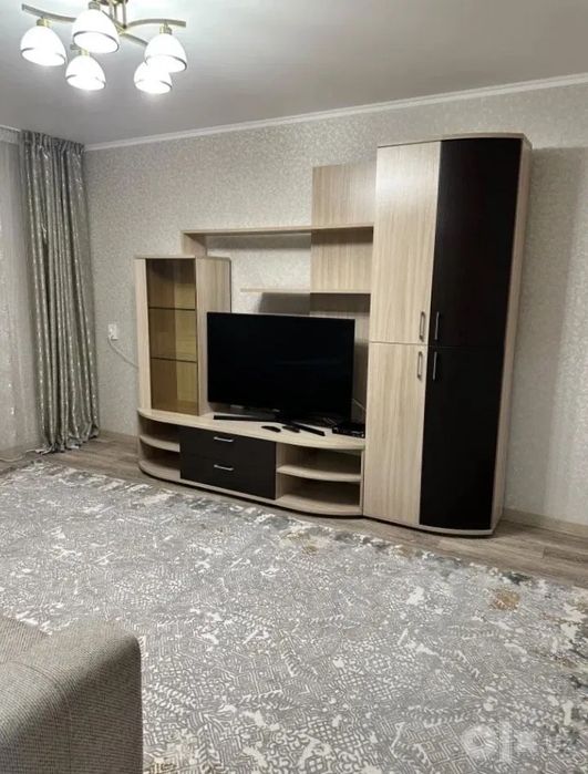 Сдаётся 1-комн Яшнабадский район, 42 м²