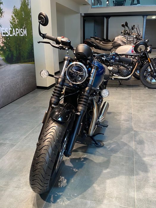Motocicletă Triumph Bonneville Bobber 2026 | Rate | Leasing