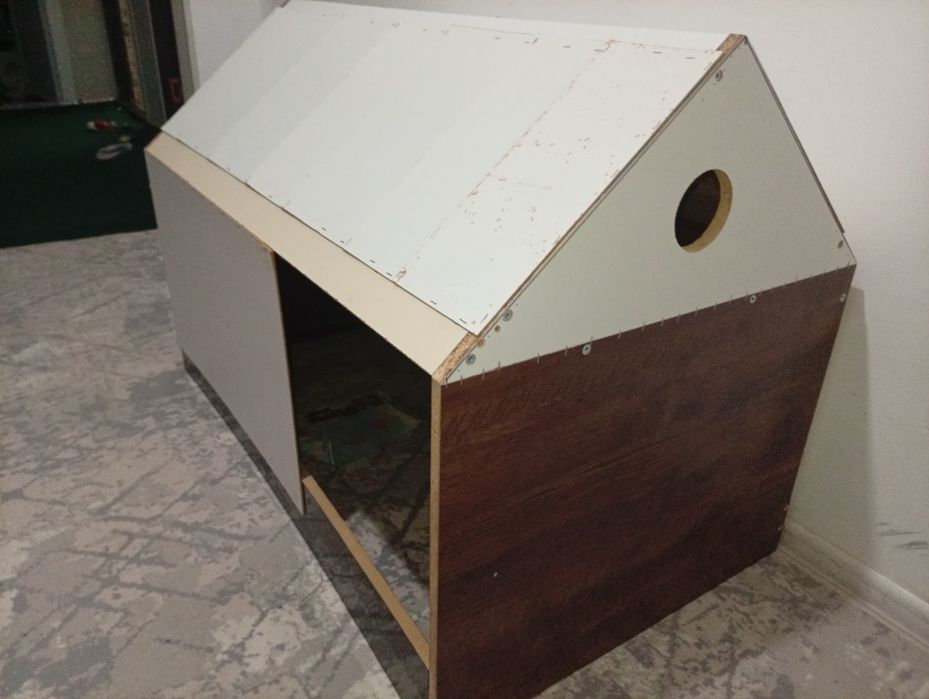 Uycha arzon narxda sotiladi