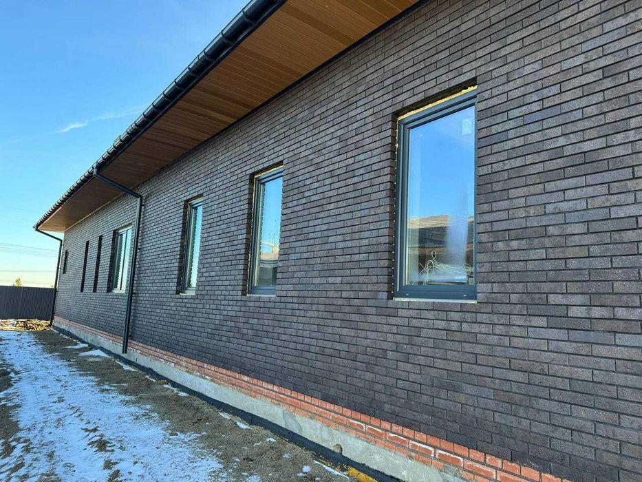 Кирпич облицовочный Тайга Графит