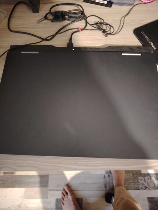 Gaming laptop lenovo rtx 3050 + подарък безжична мишка