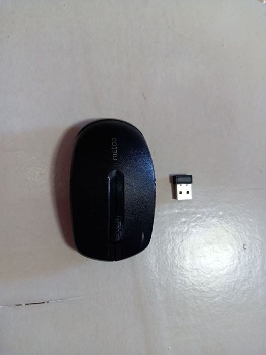 Ноутбук Lenovo с полной комплектацией с беспроводной мышкой от Metoo