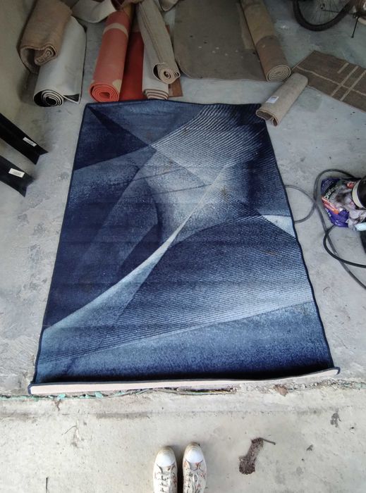 Син килим 200х140