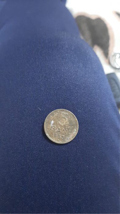 moneda veche de 5 BANI 1953