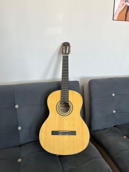 Гитара сатылады таза