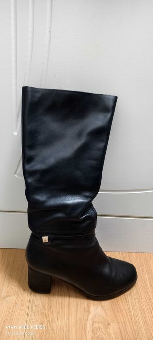 Сапоги демисезонные кожаные новые