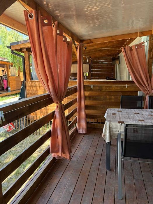 Продавам стационарна каравана