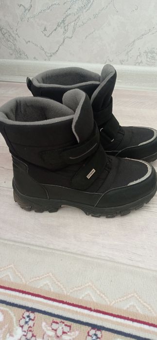 Продам обувь детская