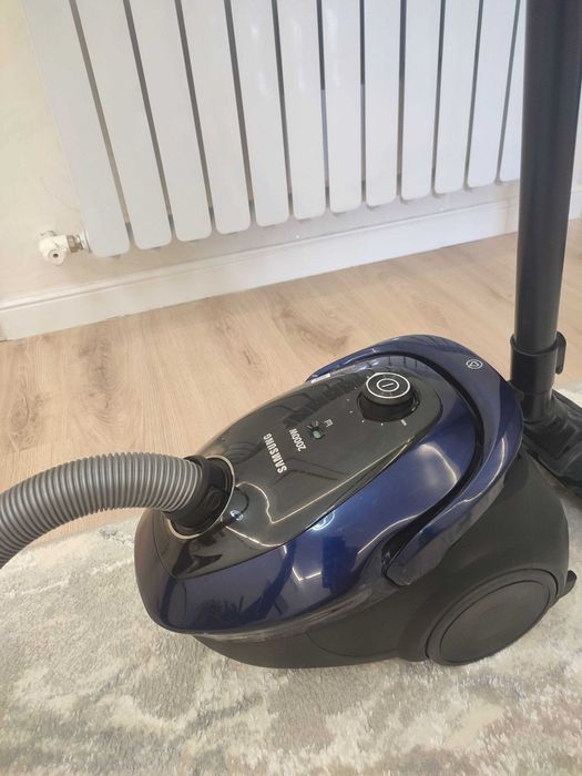 pilesos Samsung sotiladi.