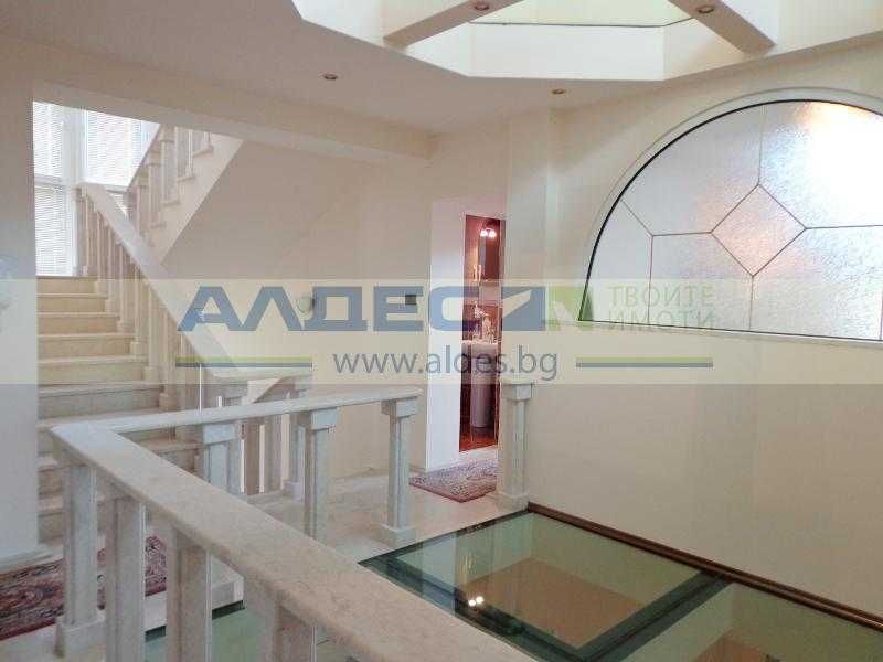 Продава се Къща в с. Бистрица, Област София-град - 630 кв.м за 1096 €/кв.м - Снимка #8