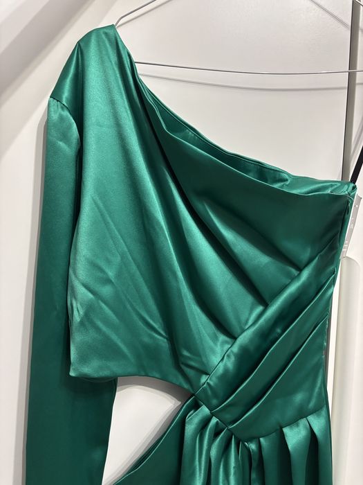 Rochie eleganta de Revelion