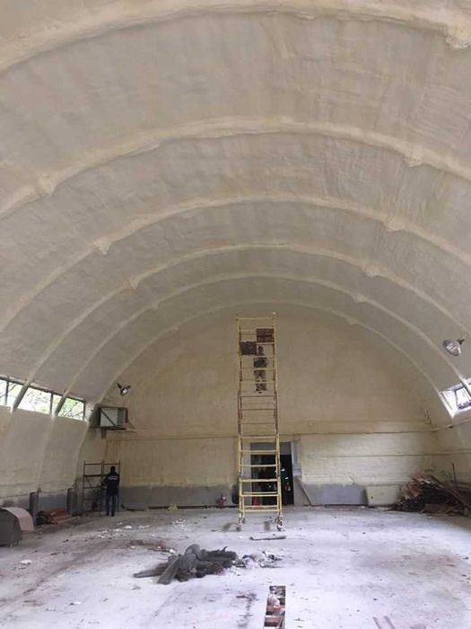 Пена пенополиуретан утепление ППУ, крыши, чердака, мансарды, ангара