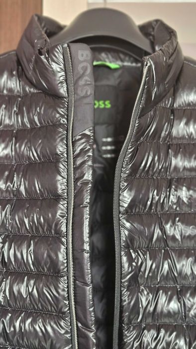 Нов мъжки елек Hugo Boss Green с патешки пух