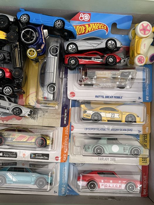 продам HotWheels, новые и б/у