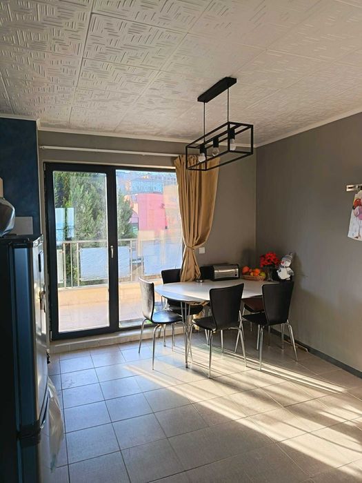 Продавам апартамент  на първо линия на морето в гр. Бяла