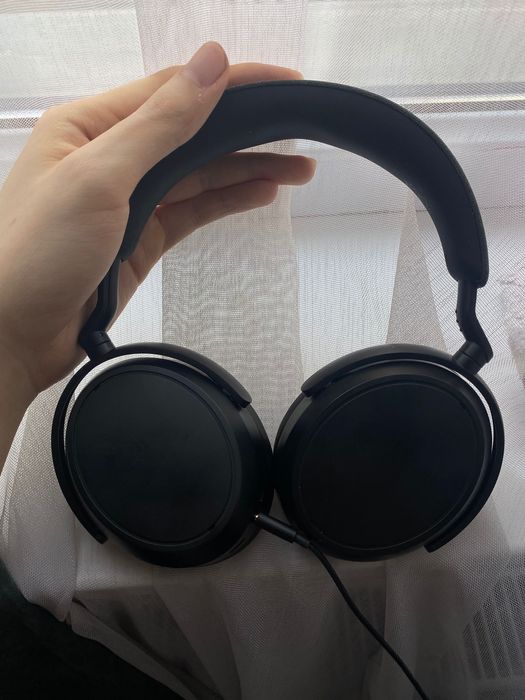 Senheiser Momentum 4 Wireless