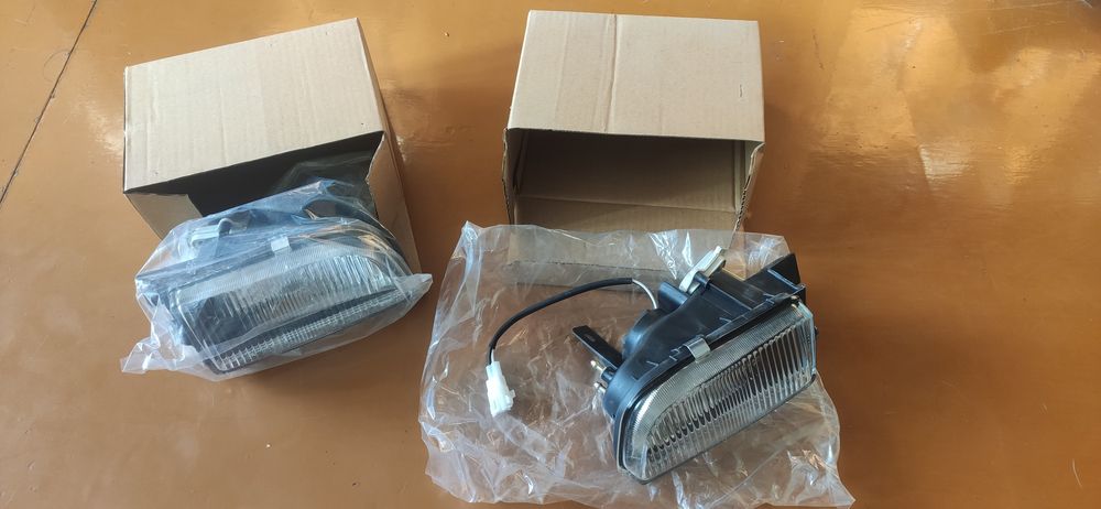 Противотуманки на Мерседес