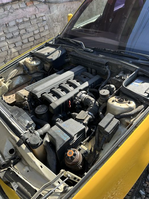 Продам BMW 520 I H