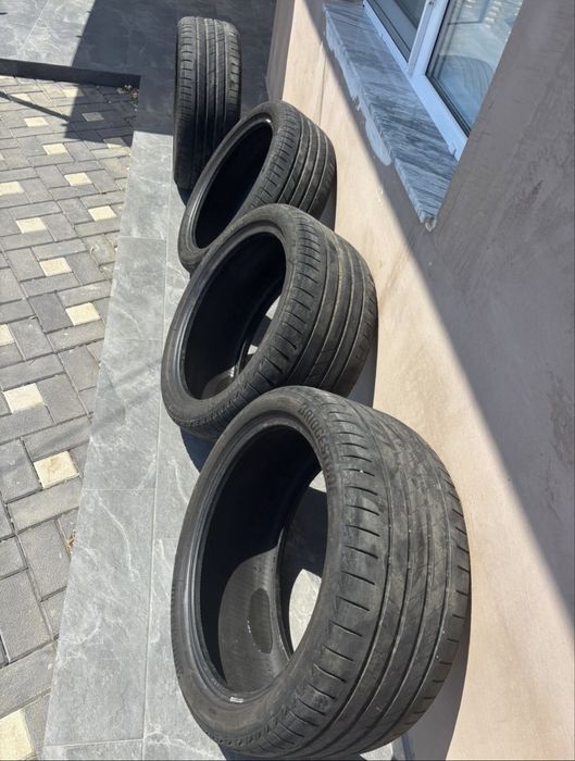 Cauciucuri de vară R19