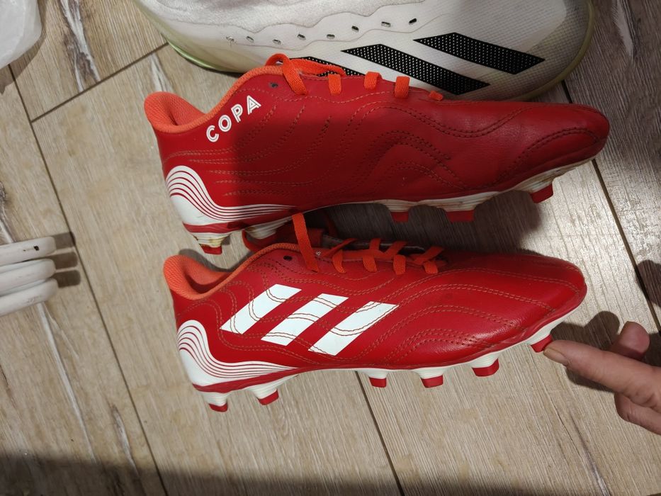 Бутонки Адидас, стоножки различни размери