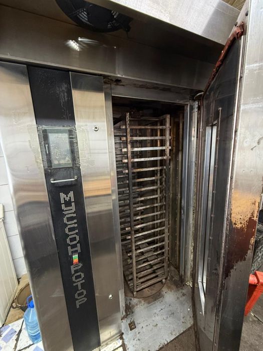 Продам печь конвекционная