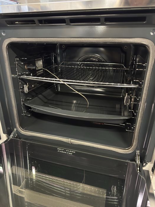 Cuptor electric SMEG SOP6104TPS