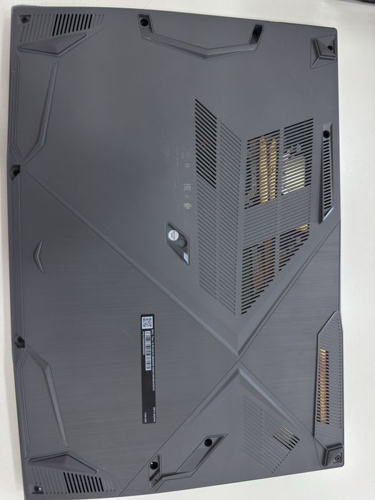 MSI RTX2050 Core i512450H