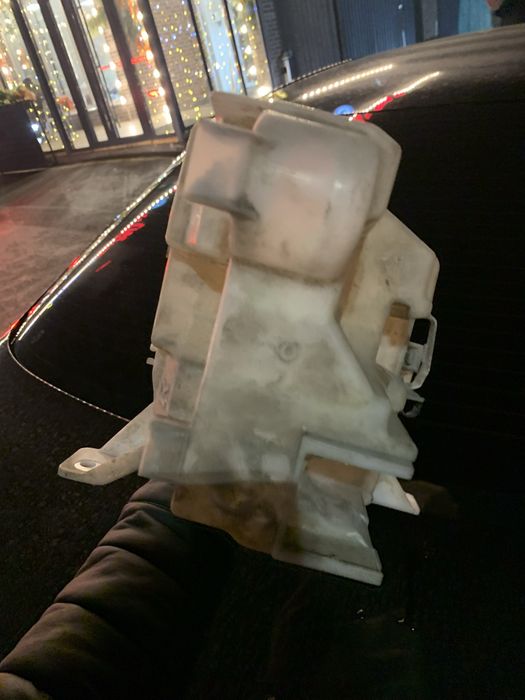 Бачок омывателья Камри 40