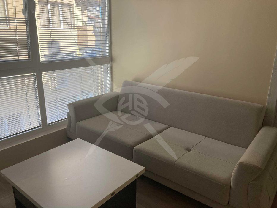 Дава се под наем Двустаен апартамент в Варна, Погреби - 50 кв.м за 780 € - Снимка #3