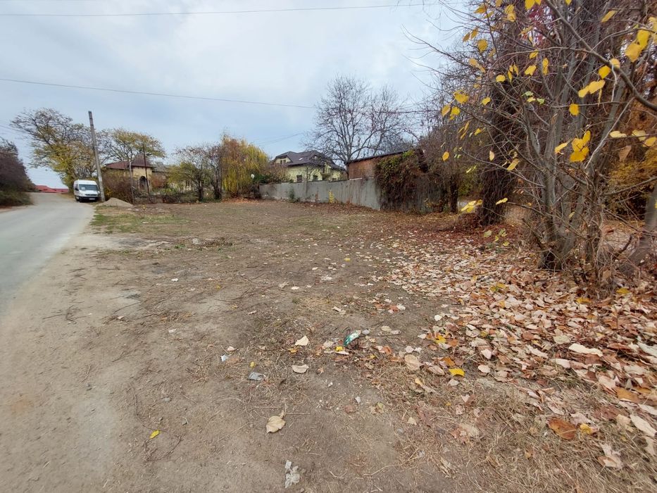 Teren lângă conacul Belu Urlati Prahova