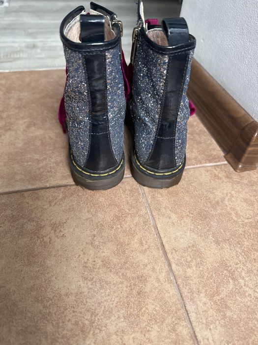 Ghete fetita dr Martens nr 28