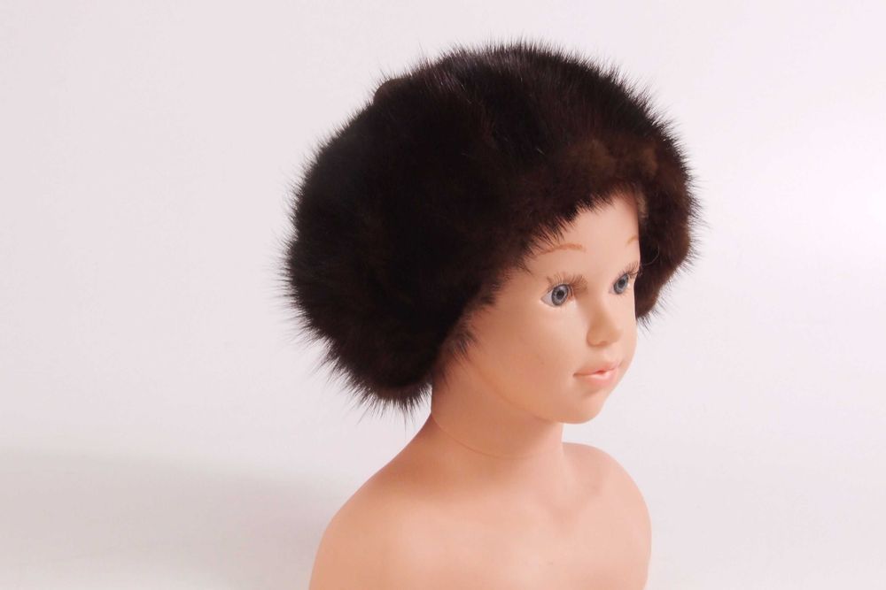 Caciula dama (bereta), blana nurca, mas 56-58, Made in Italy, NOUA