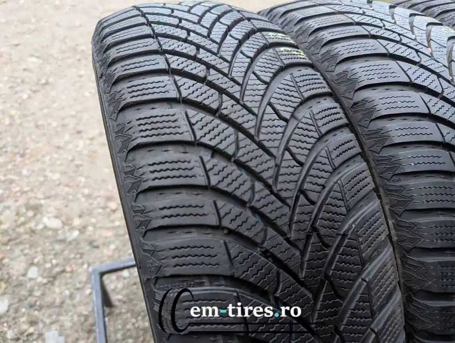 SET 4 Anvelope Iarna 205/60 R16 SEMPERIT Speed Grip 5 96H