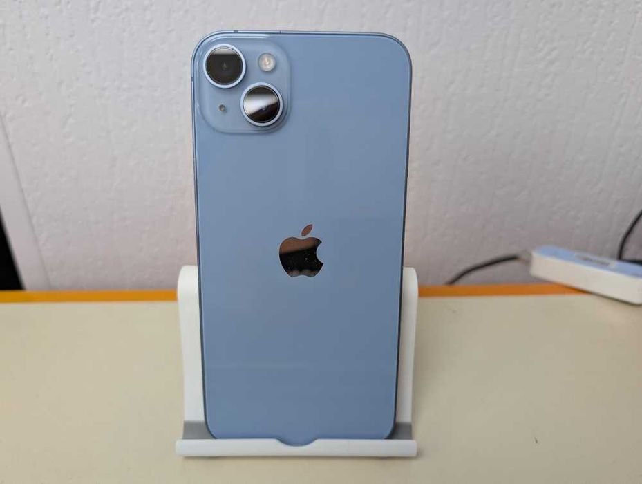 Продам IPhone 14 Plus 256