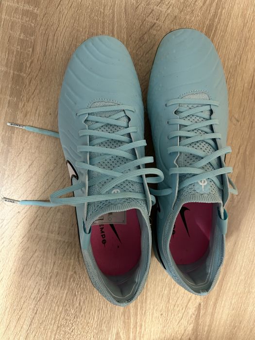 Бутонки Nike Tiempo