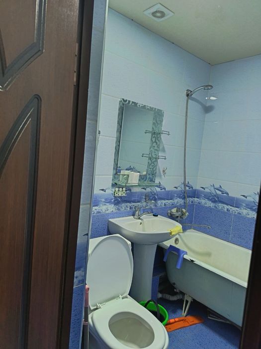 1 комнатная с обстановкой во 2 микрорайоне