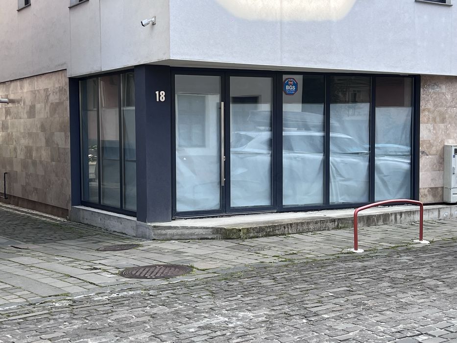 Inchiriez spatiu comercial central in Bistrita