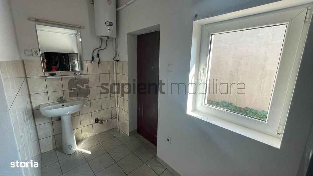 De închiriat: Spațiu comercial / atelier auto 64 mp