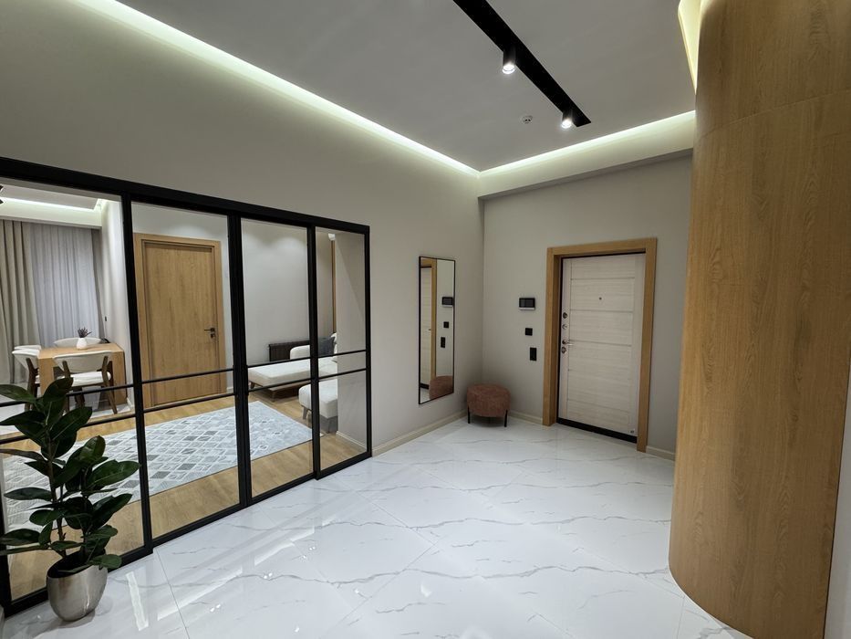 Юнусабад, ЖК «Шинам» 3-х ком квартира,6-этаж А1703А