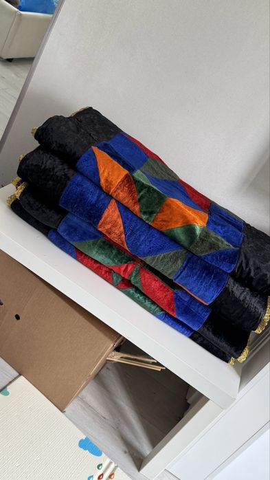Продам корпеше 2 шт срочно