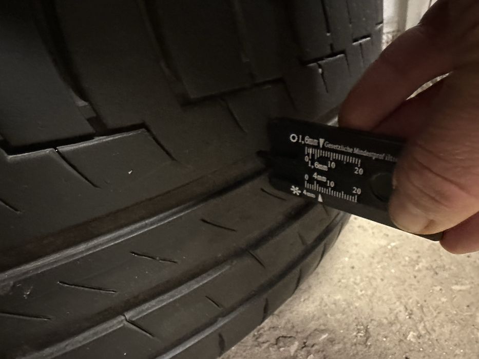 Гуми CONTINENTAL Premium Contact 6 215/60/16 - 200€